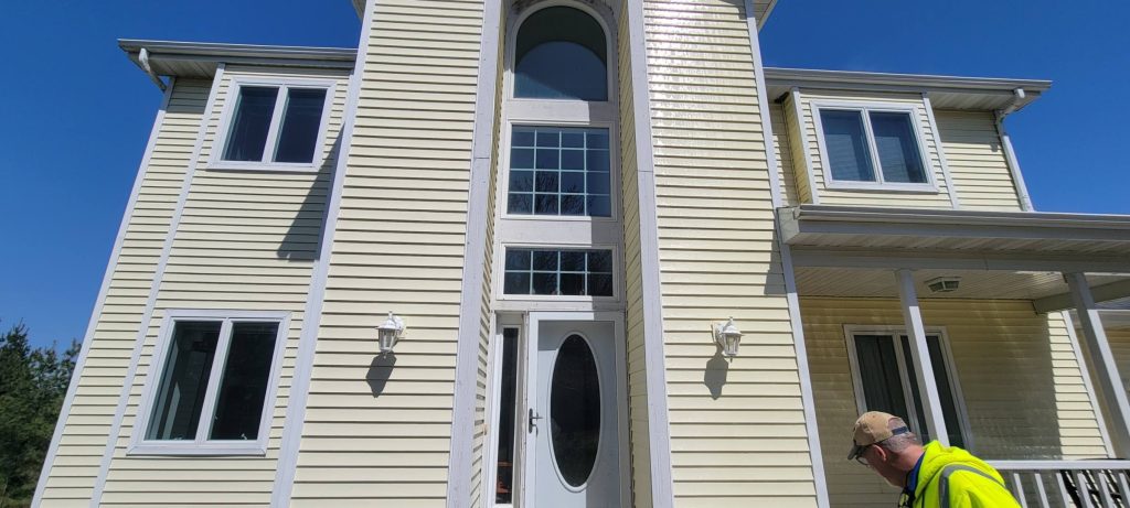 Exterior Cleaning for HOAs Madison WI